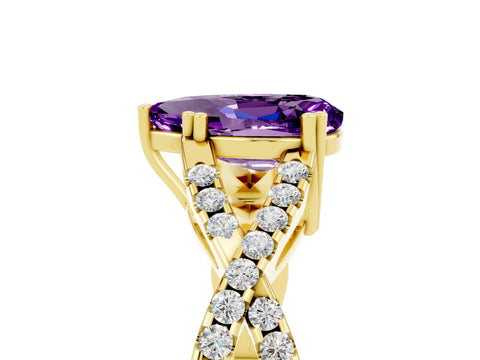 Yellow gold Pear Cut Amethyst Solitaire Ring with Four-Prong Setting and Twisted Pavé Band_5