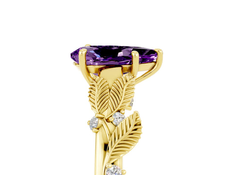 Yellow gold Pear Cut Amethyst Solitaire Ring with Leaf Motif Band and Four-Prong Setting_5