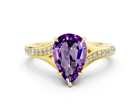 Yellow gold Pear Cut Amethyst Solitaire Ring with Pavé Band and Prong Setting