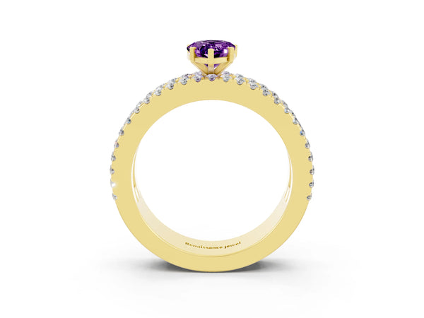Yellow gold Pear Cut Amethyst Solitaire Ring with Pavé and Channel Set Band