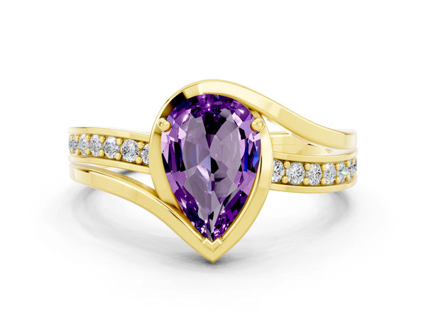 Yellow gold Pear Cut Amethyst Solitaire Ring with Split Shank and Prong Setting
