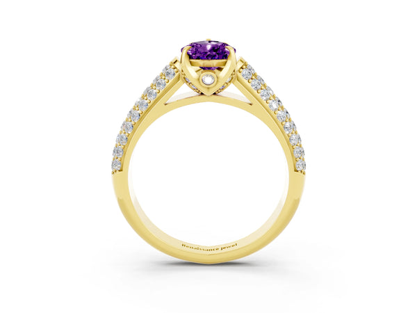 Yellow gold Pear Cut Amethyst Solitaire Ring with Three-Row Pavé Band and Four-Prong Setting