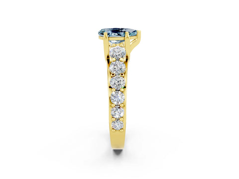 Yellow gold Pear Cut Aquamarine Engagement Ring with Pavé Band and Four-Prong Setting_2