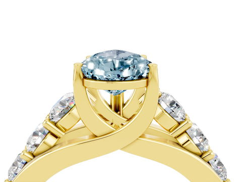 Yellow gold Pear Cut Aquamarine Engagement Ring with Pavé Band and Four-Prong Setting_4