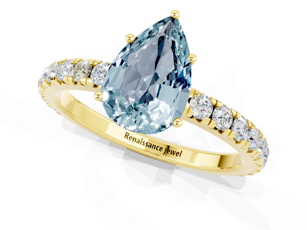 Yellow gold Pear Cut Aquamarine Pavé Solitaire Engagement Ring with Four-Prong Setting