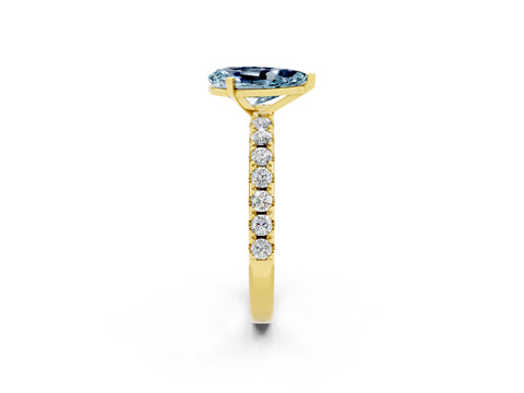 Yellow gold Pear Cut Aquamarine Solitaire Pavé Band with Four-Prong Setting_2