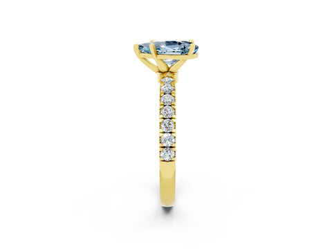 Yellow gold Pear Cut Aquamarine Solitaire Ring with Pavé Accents and Four-Prong Setting_2