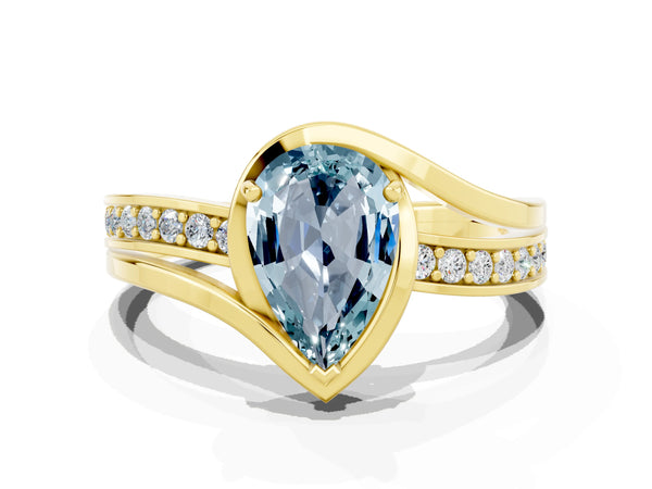 Yellow gold Pear Cut Aquamarine Solitaire Ring with Split Shank and Prong Setting