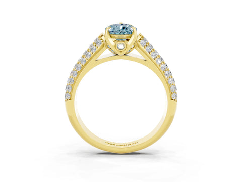 Yellow gold Pear Cut Aquamarine Solitaire Ring with Three-Row Pavé Band and Four-Prong Setting_15