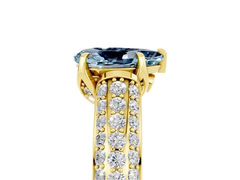 Yellow gold Pear Cut Aquamarine Solitaire Ring with Three-Row Pavé Band and Four-Prong Setting_17