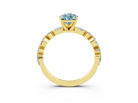 Yellow gold Pear Cut Aquamarine Solitaire with Side Stones on a Pavé Band and Four-Prong Setting_3