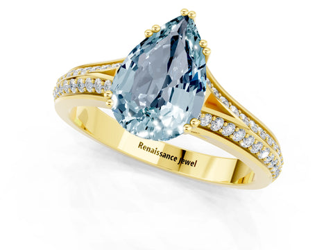 Yellow gold Pear Cut Aquamarine Split Shank Engagement Ring with Pavé Band_1