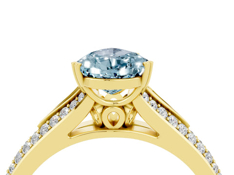 Yellow gold Pear Cut Aquamarine Split Shank Engagement Ring with Pavé Band_4