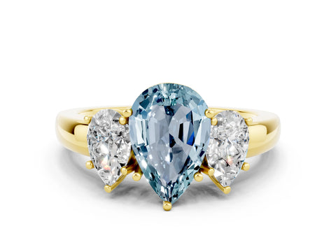 Yellow gold Pear Cut Aquamarine Three-Stone Ring with Four-Prong Setting and Classic Band