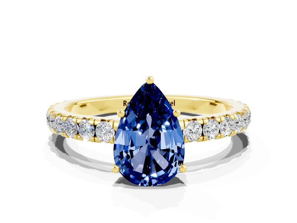 Yellow gold Pear Cut Blue Sapphire Pavé Solitaire Engagement Ring with Four-Prong Setting