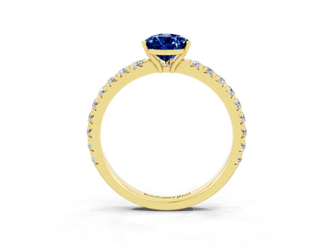 Yellow gold Pear Cut Blue Sapphire Pavé Solitaire Engagement Ring with Four-Prong Setting_15