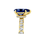 Yellow gold Pear Cut Blue Sapphire Solitaire Engagement Ring with Pavé Band and Four-Prong Setting_5