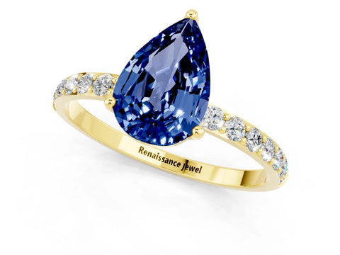Yellow gold Pear Cut Blue Sapphire Solitaire Engagement Ring with Pavé Band and Prong Setting_1