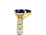 Yellow gold Pear Cut Blue Sapphire Solitaire Pavé Engagement Ring with Round Band and Prong Setting_77