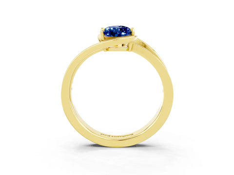 Yellow gold Pear Cut Blue Sapphire Solitaire Ring with Split Shank and Prong Setting_3