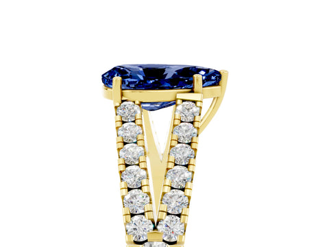 Yellow gold Pear Cut Blue Sapphire Split Shank Pavé Engagement Ring with Four-Prong Setting_17