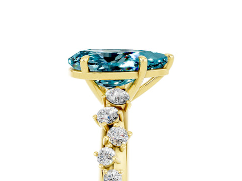 Yellow gold Pear Cut Blue Topaz Cluster Side Stone Solitaire Ring with Prong Setting_29