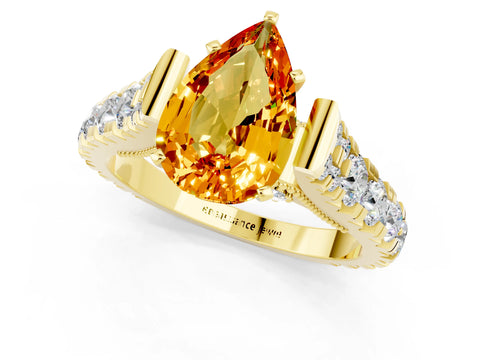Yellow gold Pear Cut Citrine Classic Solitaire Ring with Pavé Band and Four-Prong Setting_1