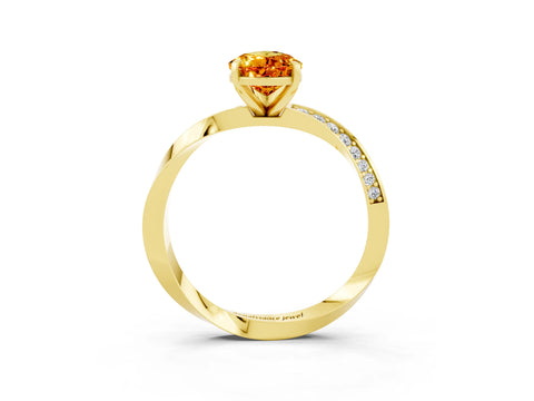 Yellow gold Pear Cut Citrine Engagement Ring with Side Stone Accents and Four-Prong Setting_30