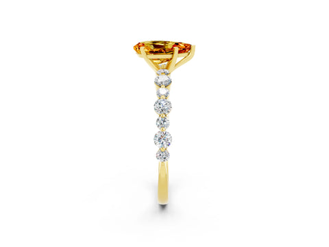 Yellow gold Pear Cut Citrine Prong Set Engagement Ring with Pavé Band_2