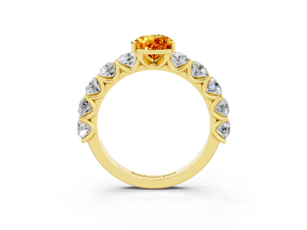 Yellow gold Pear Cut Citrine Prong Setting with Side Stones on a Pave Band