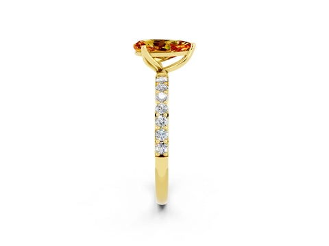 Yellow gold Pear Cut Citrine Solitaire Engagement Ring with Pavé Band and Prong Setting_2