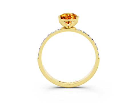 Yellow gold Pear Cut Citrine Solitaire Engagement Ring with Pavé Band and Prong Setting_3
