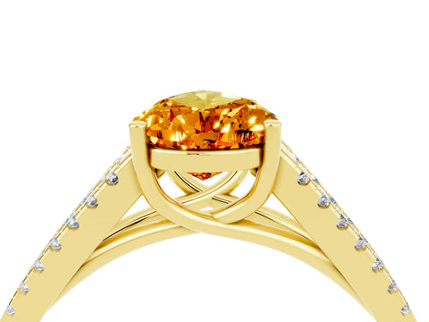 Yellow gold Pear Cut Citrine Solitaire Engagement Ring with Split Shank Pavé Band_4