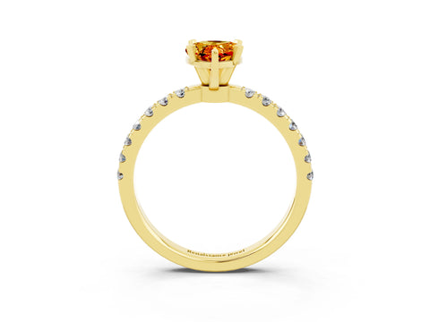 Yellow gold Pear Cut Citrine Solitaire Ring with Pavé Accents and Four-Prong Setting_3