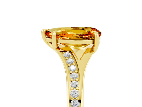 Yellow gold Pear Cut Citrine Solitaire Ring with Pavé Band and Prong Setting_17