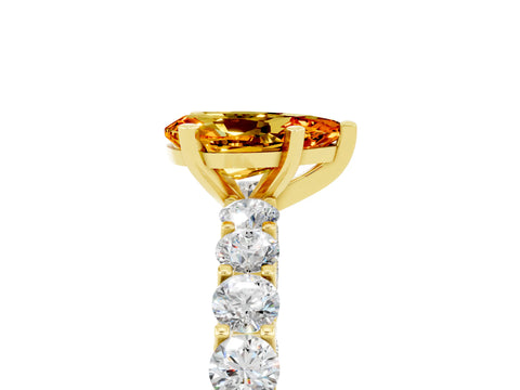 Yellow gold Pear Cut Citrine Solitaire Ring with Shared Prong Pavé Band and Four-Prong Setting_5