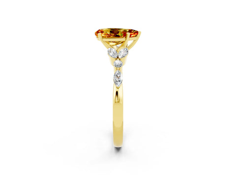 Yellow gold Pear Cut Citrine Solitaire Ring with Side Stones and Four-Prong Setting_14