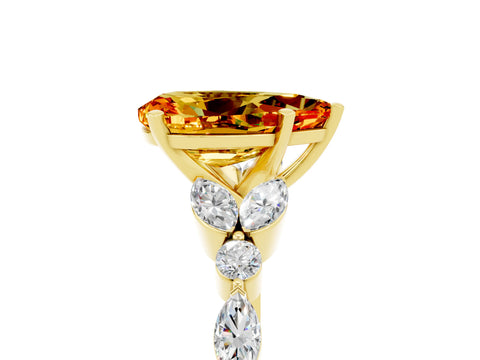 Yellow gold Pear Cut Citrine Solitaire Ring with Side Stones and Four-Prong Setting_17