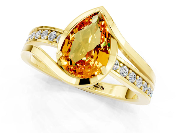 Yellow gold Pear Cut Citrine Solitaire Ring with Split Shank and Prong Setting