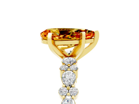 Yellow gold Pear Cut Citrine Solitaire with Side Stones, Pave Band, Four-Prong Setting_41