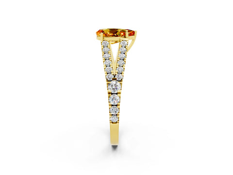 Yellow gold Pear Cut Citrine Split Shank Pavé Engagement Ring with Four-Prong Setting_14