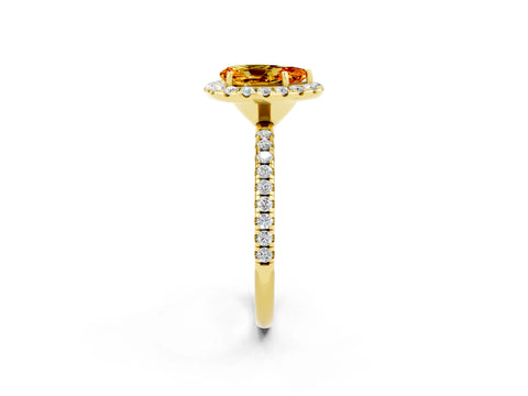 Yellow gold Pear Cut Cut Diamond Floral Halo Engagement Ring with Pavé Band and Prong Setting_2