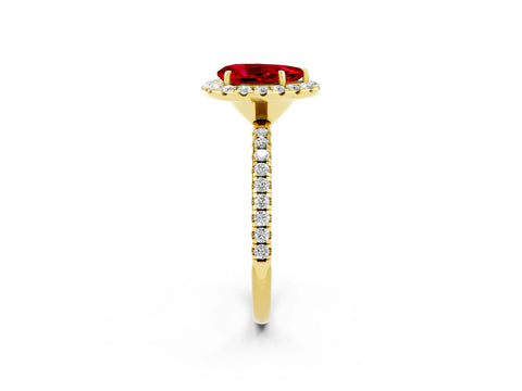 Yellow gold Pear Cut Cut Diamond Floral Halo Engagement Ring with Pavé Band and Prong Setting_2