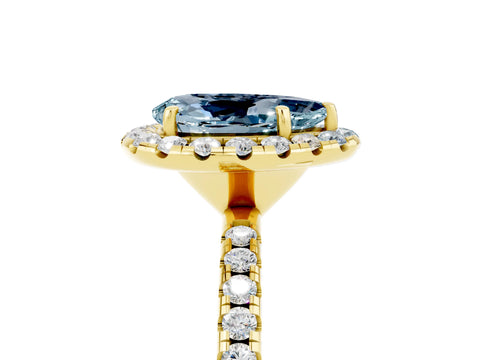 Yellow gold Pear Cut Cut Diamond Floral Halo Engagement Ring with Pavé Band and Prong Setting_5