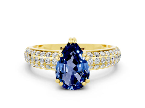 Yellow gold Pear Cut Cut Diamond Milgrain Marquise Band with Prong Setting