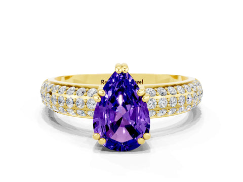 Yellow gold Pear Cut Cut Diamond Milgrain Marquise Band with Prong Setting