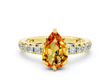 Yellow gold Pear Cut Cut Diamond Pavé Band with Four-Prong Setting