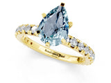 Yellow gold Pear Cut Cut Diamond Pavé Band with Four-Prong Setting_1