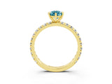 Yellow gold Pear Cut Cut Diamond Pavé Band with Four-Prong Setting_3