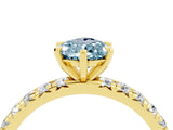 Yellow gold Pear Cut Cut Diamond Pavé Band with Four-Prong Setting_4